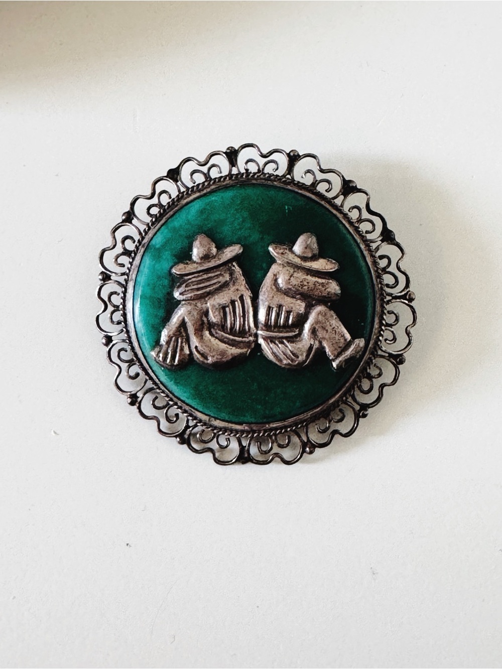 Vintage “Siesta” Mexican Jade & Sterling Silver Brooch • Aquarius Cocktail